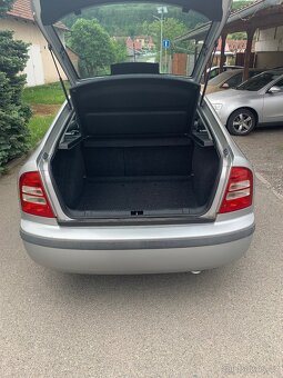 Škoda Octavia I 1.6 benzín - 8