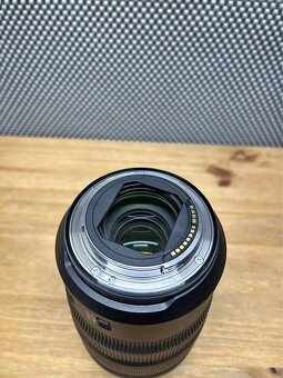 Canon RF 24-70mm 2.8 L IS USM - 8