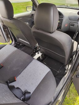 Prodám Ford Fiesta - 8