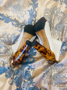 Gucci kotníčkové elegantní kožené boty, vel.38 - 8