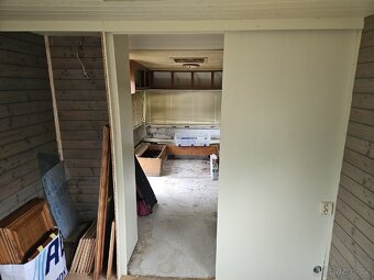 Karavan 8,2m bez tp - 8