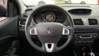Renault Mégane, 1,6/81kW ČR STK 1.majitel - 8