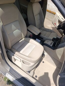 Škoda Octavia II 1.9Tdi 77kw originál nízký nájezd - 8