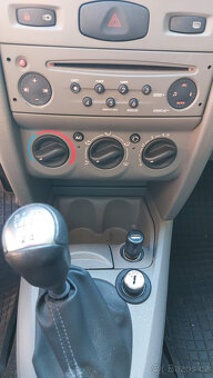RENAULT THALIA II 1.2 16V PRIVILEGE - 8