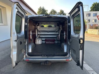 Opel Vivaro 1.9, L1H1, rok 2006 - 8