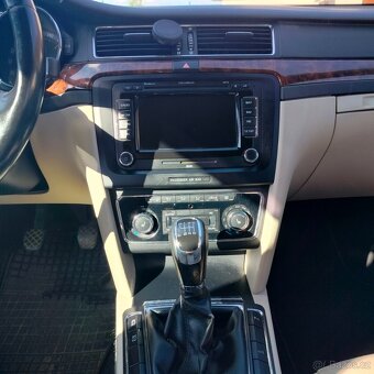 Škoda Superb 2.0 tdi 125kw - 8