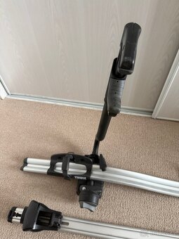 Střešní příčníky na Hágusy a nosič kol Thule - 8