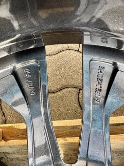 ✅ BMW originálna sada diskov r20 G26 i4 862i ✅ - 8