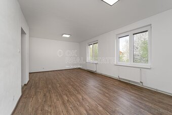 Prodej bytu 3+1, 155 m2 - Planá, ev.č. 00722 - 8