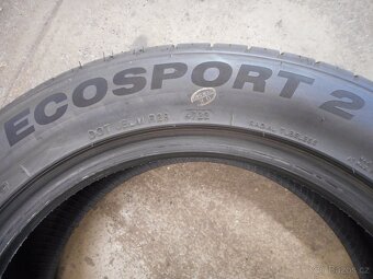 215/55R17 98W - 8