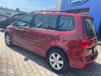 VW Touran 1.6 TDI TREND 7 Míst, nové rozvody - 8