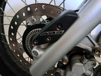 Transalp XL700 - 8
