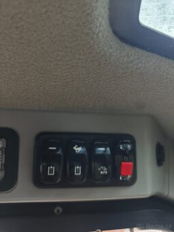 Smykem řízený nakladač CAT 246D3 2020 - 8
