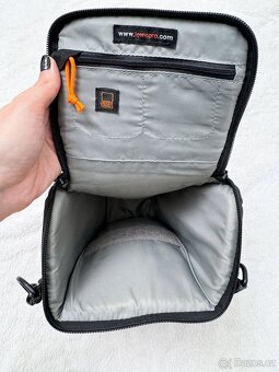 Fotobrašna na zrcadlovku Lowepro Toploader (s pláštěnkou) - 8