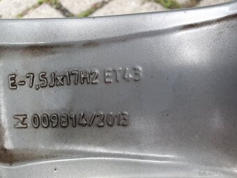 Alu kola 5x112 r17 7,5j et43 letni pneu 225/45/17 - 8