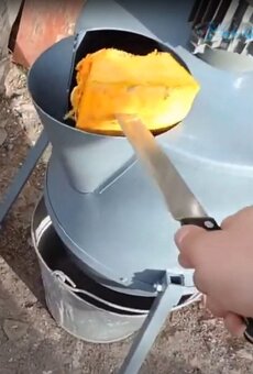 Elektrická řezačka struhadlo strouhák na ovoce zeleninu - 8