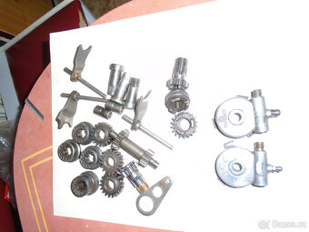 Prodám díly na ,S11,S22,Jawety - 8