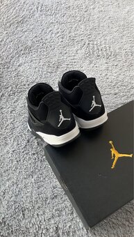 Air Jordan 4 Retro White Thunder - 8