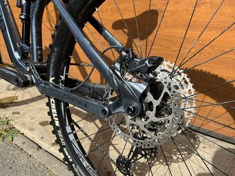Prodám Horské Enduro kolo Qayron carma MKII EN 3F 27,5" - 8
