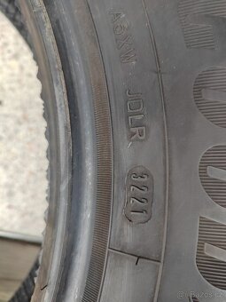 Prodám letní pneu 205/60/16 Goodyear Eficient grip 92H - 8