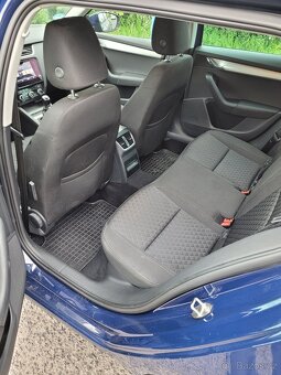 Škoda Octavia combi Drive - 8