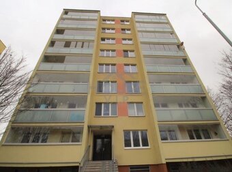 Prodej bytu 2+kk, 41 m2, Louny., ev.č. 00641 - 8