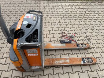Nízkozdvižný elektrický paletový vozík Still EXU 18 - 8