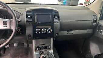 Nissan Pathfinder 2.5 dCi SE 140kw - 8