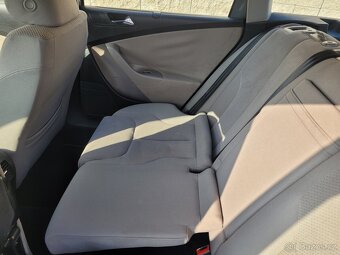Volkswagen Passat 2.0tdi - 8