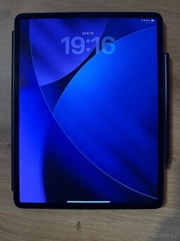 iPad Pro 12,9” 3. Generace - 8