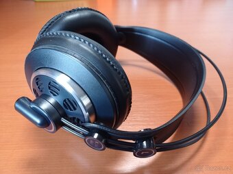 AKG K240 MKII - 8
