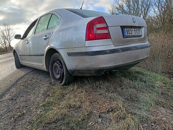 Octavia 2 1.6 mpi  Octavia ll - 8