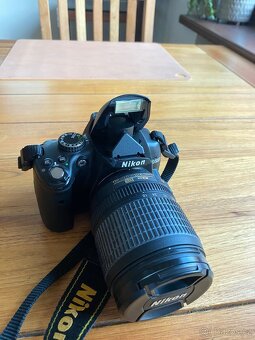 Nikon D5000 - 18-105 AF-S DX VR - 8