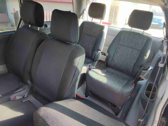 Toyota Previa 2.4i - 8