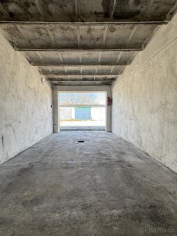 Prodej garáže v Hradci Králové - Malšovicích u OC Futurum - 8