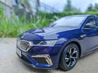 1:18 Škoda Akce - 8