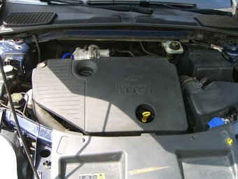 Prodám Ford Mondeo 1,8 - 8
