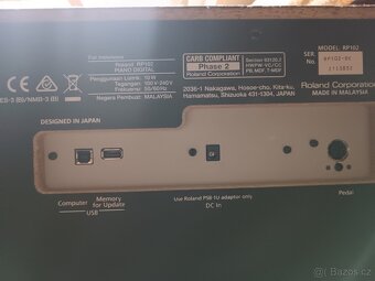 Elektrické piano Roland rp 102 - 8