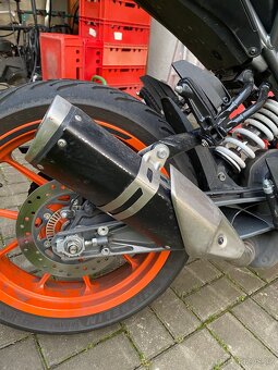 KTM Duke 125 (2021) – pojízdná, kosmetické vady - 8