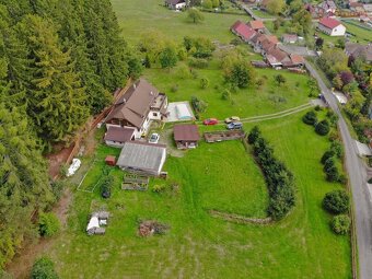 Prodej RD 2+1 a 3+kk, 248 m2, pozemek 5.821 m2, bazén, dvojg - 8