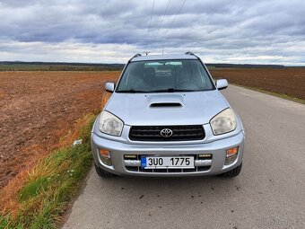 TOYOTA Rav4 2.0 D4D 4x4 - 8