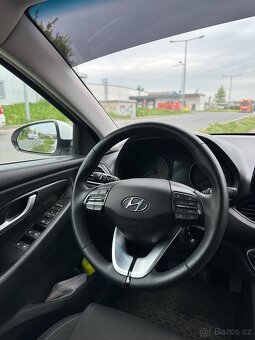 TOP - Hyundai i30 Combi 1.6 CRDI - SERVIS - 8