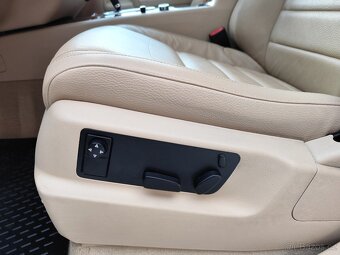 VW Touareg facelift 3.0 TDI V6 - 8
