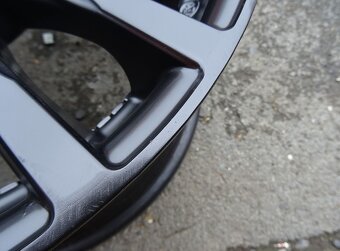 Alu disky na BMW, 17", 5x120, ET 30 , šíře 8J - 8