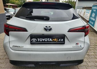 Toyota Corolla 2.0-HYBRID-GR SPORT-V ZÁRUCE - 8