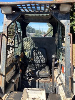 Kolový smykový nakladač Bobcat M753, hmotnost 2.28 t - 8