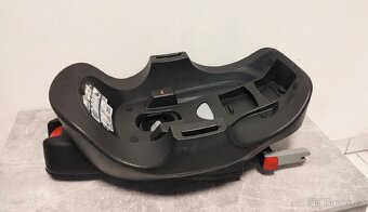 Britax romer BABY-SAFE 2 i-SIZE + Základna - 8