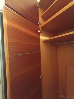 2 šatní skříně 10060180+43cm a šatní skříň 5060180+43cm - 8