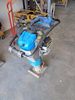 Pronájem stavebních strojů - 8