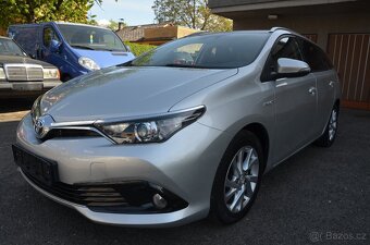 Toyota Auris Combi 1.8 16V Hybrid - 8
